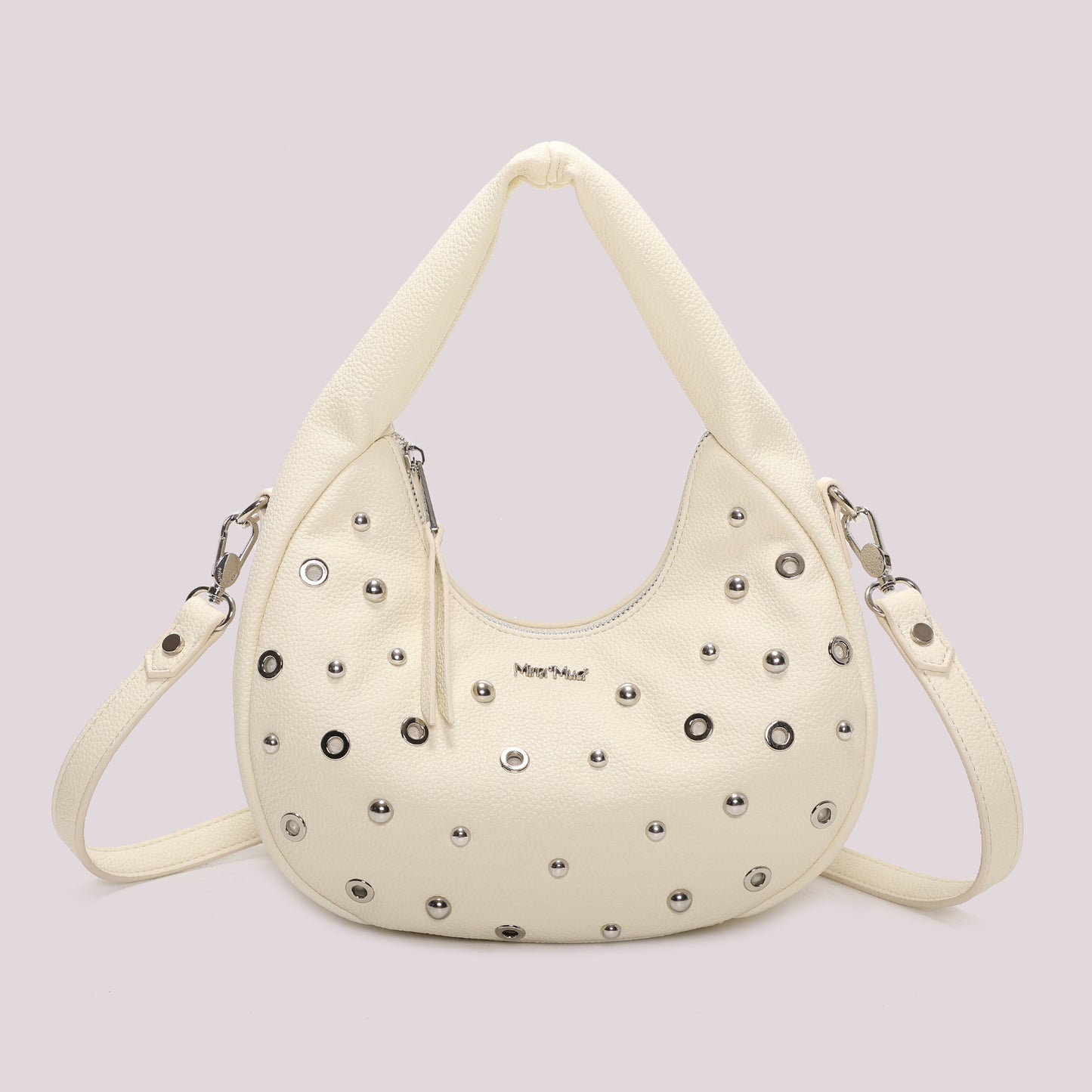 BORSA A MANO CON BORCHIE E OCCHIELLI