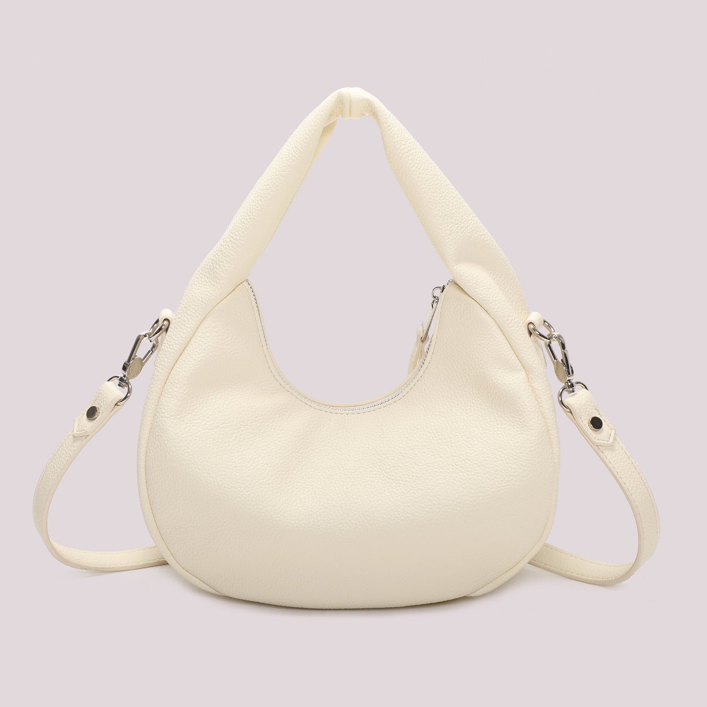 BORSA A MANO CON BORCHIE E OCCHIELLI