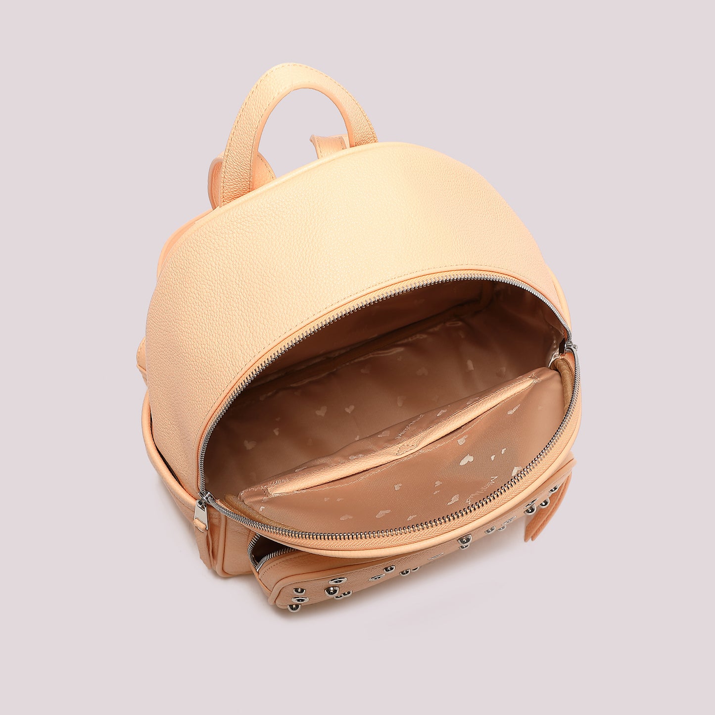 ZAINO CON BORCHIE E OCCHIELLI