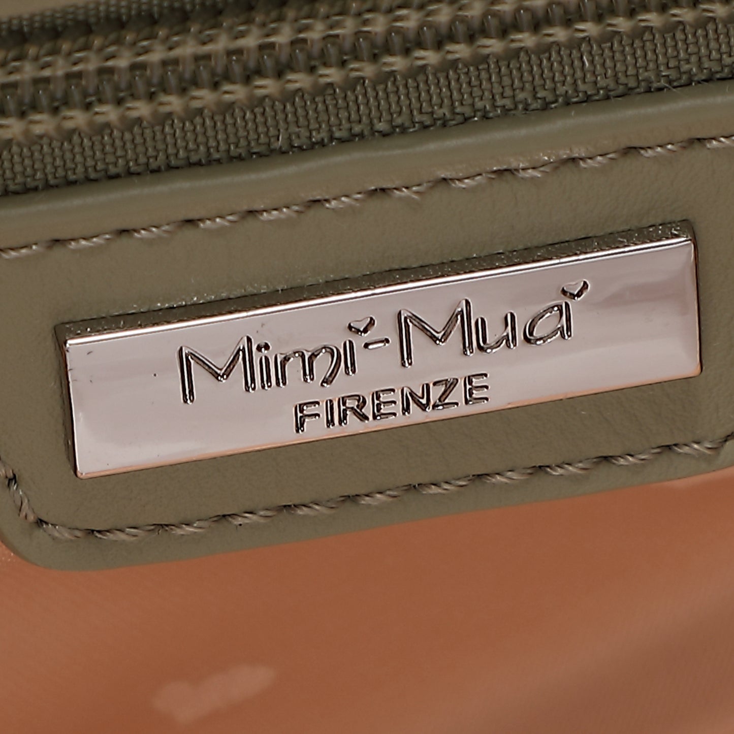 BORSA A SPALLA CON PATTA E CANVAS