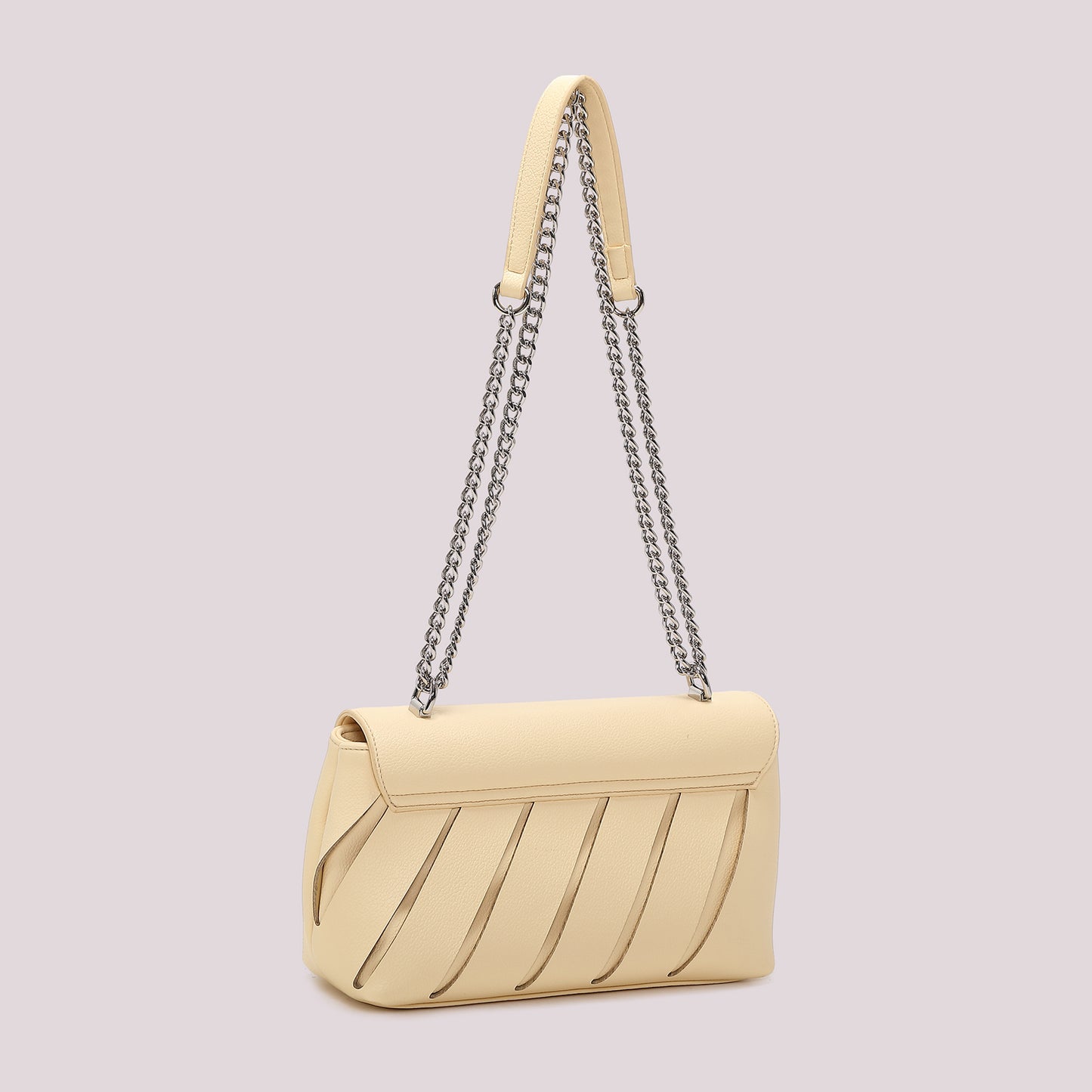 BORSA A TRACOLLA CON TAGLI DIAGONALI