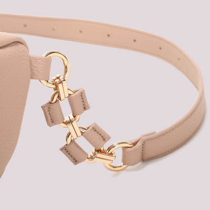 MARSUPIO CON CATENA SUL MANICO