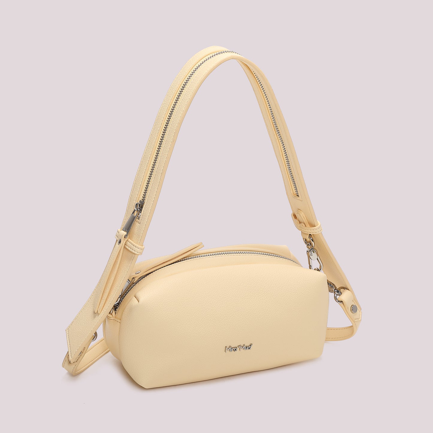 BORSA A SPALLA CON DETTAGLIO ZIP SUL MANICO