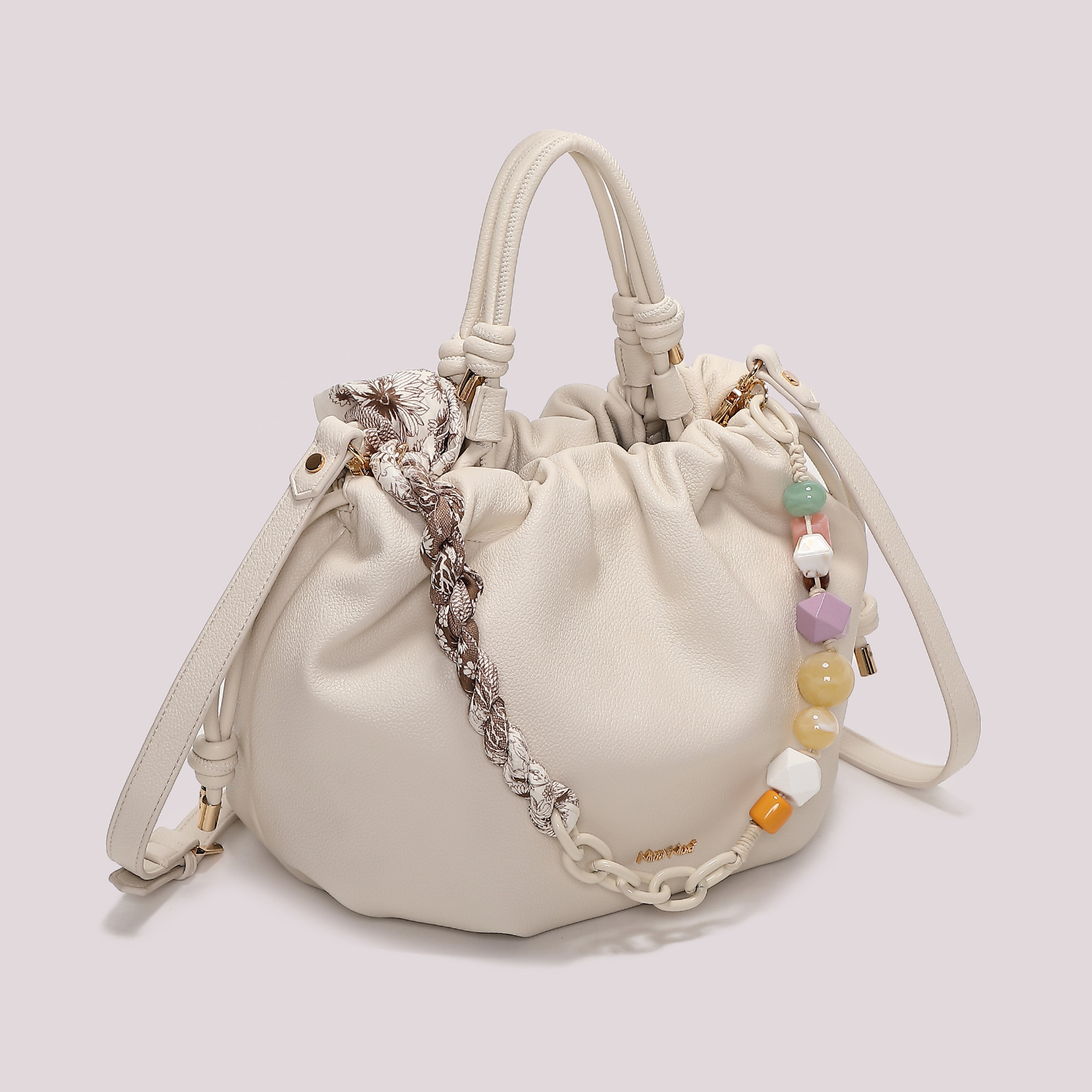 BORSA A MANO CON FOULARD