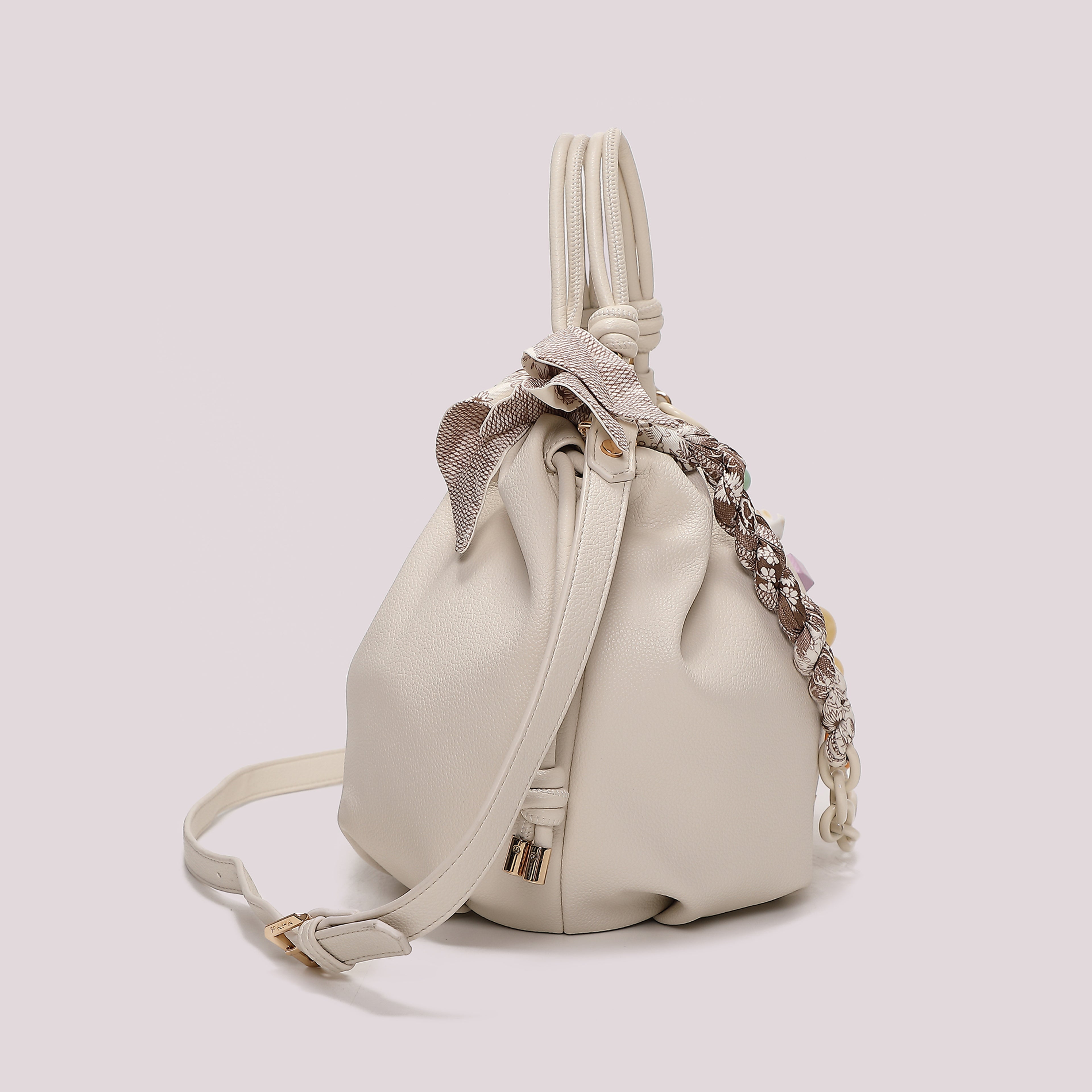 BORSA A MANO CON FOULARD