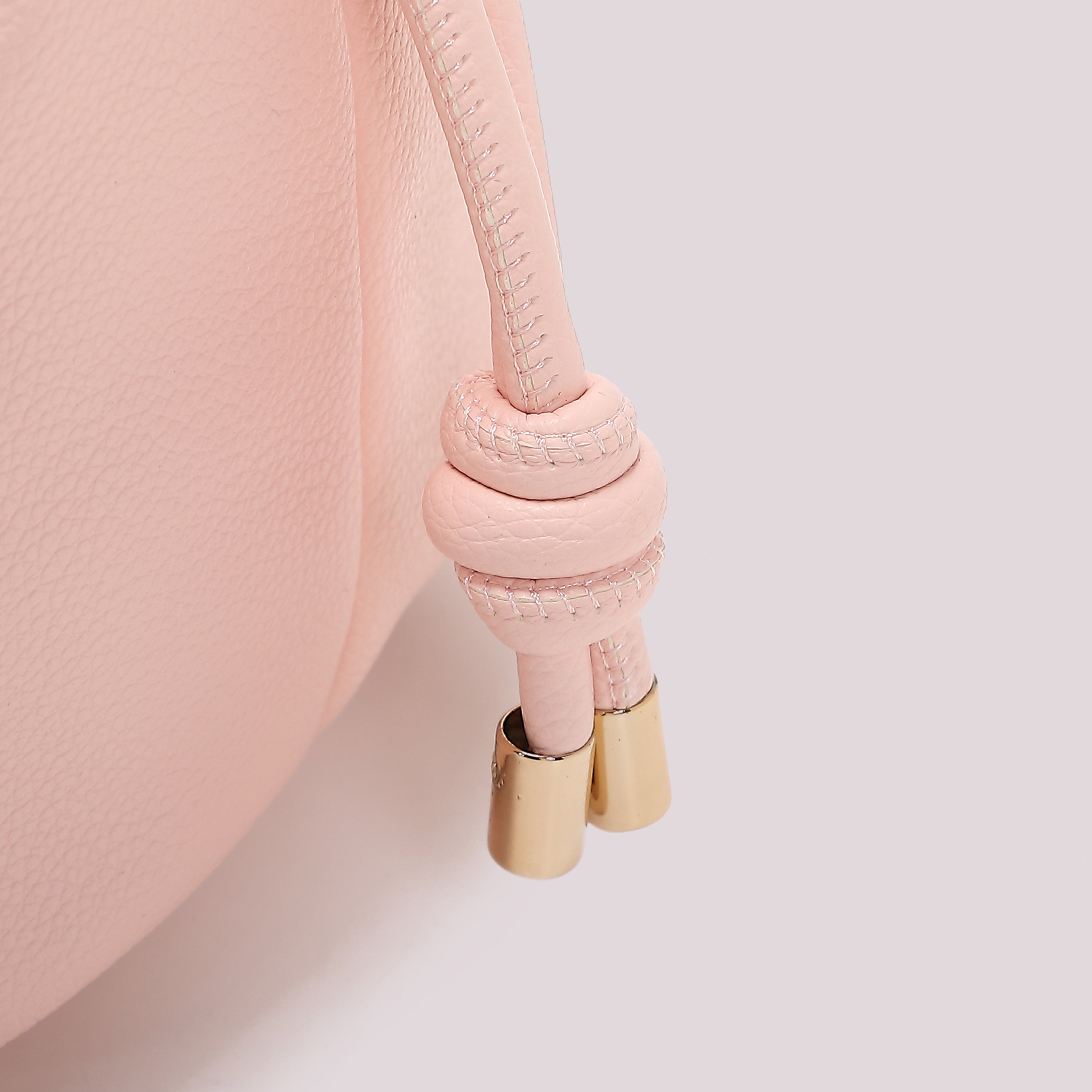 BORSA A MANO CON FOULARD