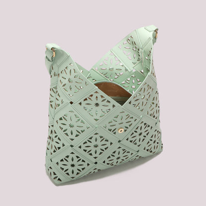 BORSA A SPALLA CON MOTIVO TRAFORATO