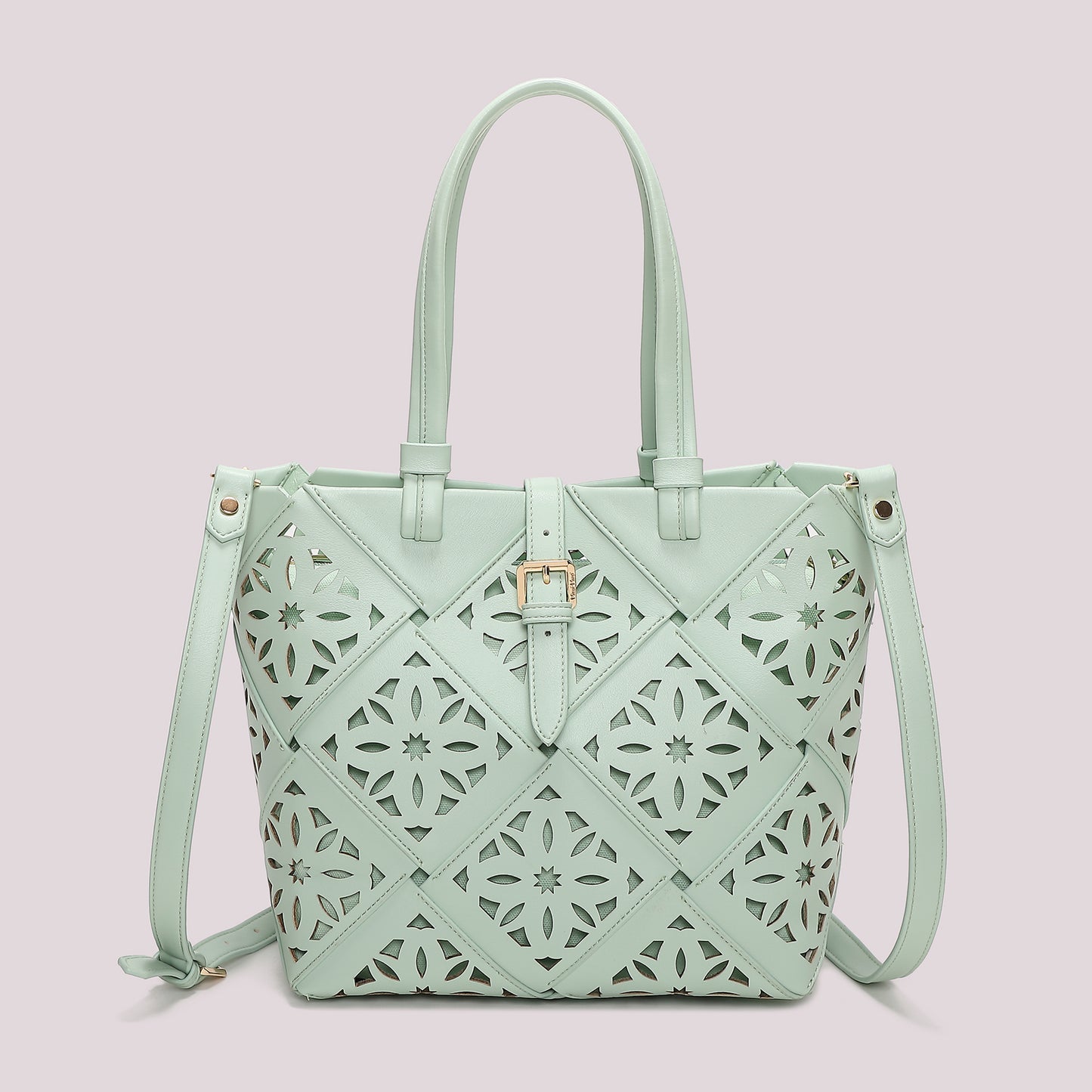 BORSA A MANO CON MOTIVO TRAFORATO