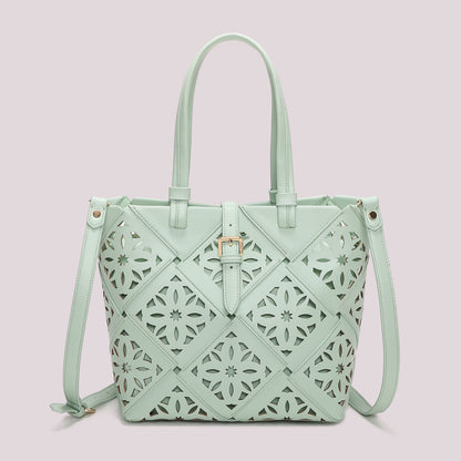 BORSA A MANO CON MOTIVO TRAFORATO