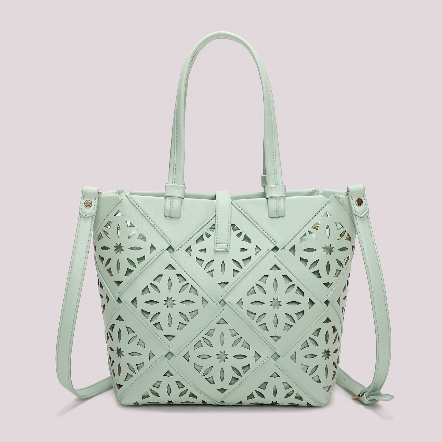 BORSA A MANO CON MOTIVO TRAFORATO