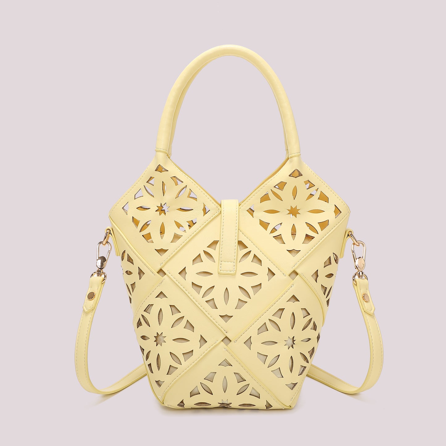 BORSA A TRACOLLA CON MOTIVO TRAFORATO