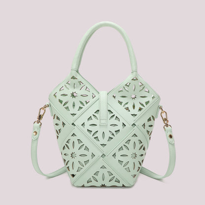 BORSA A TRACOLLA CON MOTIVO TRAFORATO