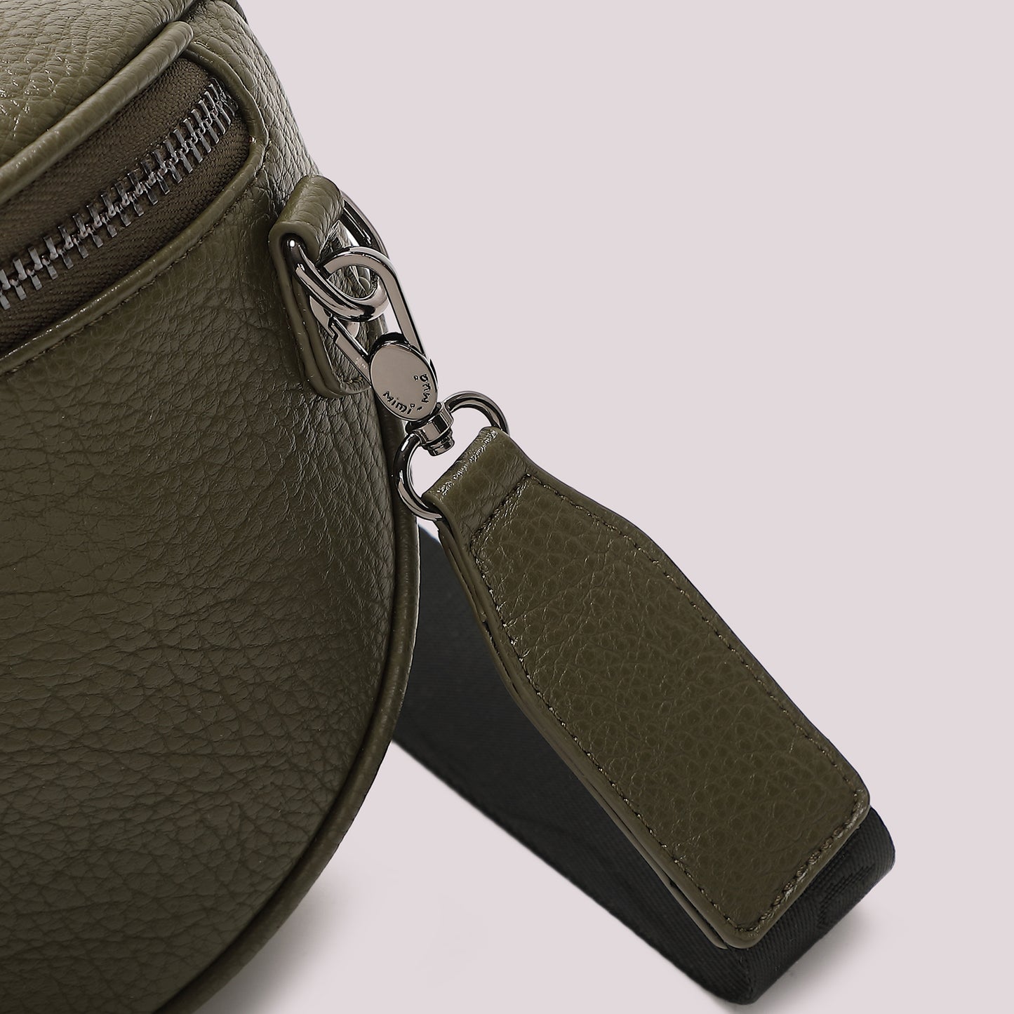 BORSA MARSUPIO CON TRACOLLA LOGATA