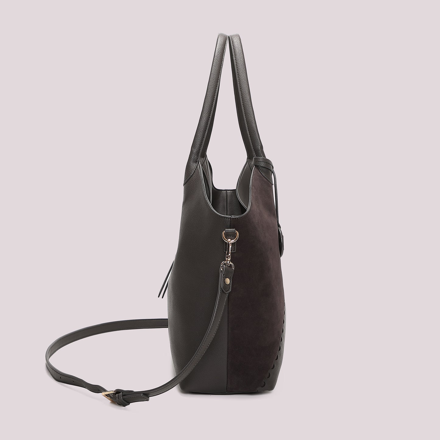 BORSA SHOPPING CON PATCH DIAGONALE EFFETTO CAMOSCIO