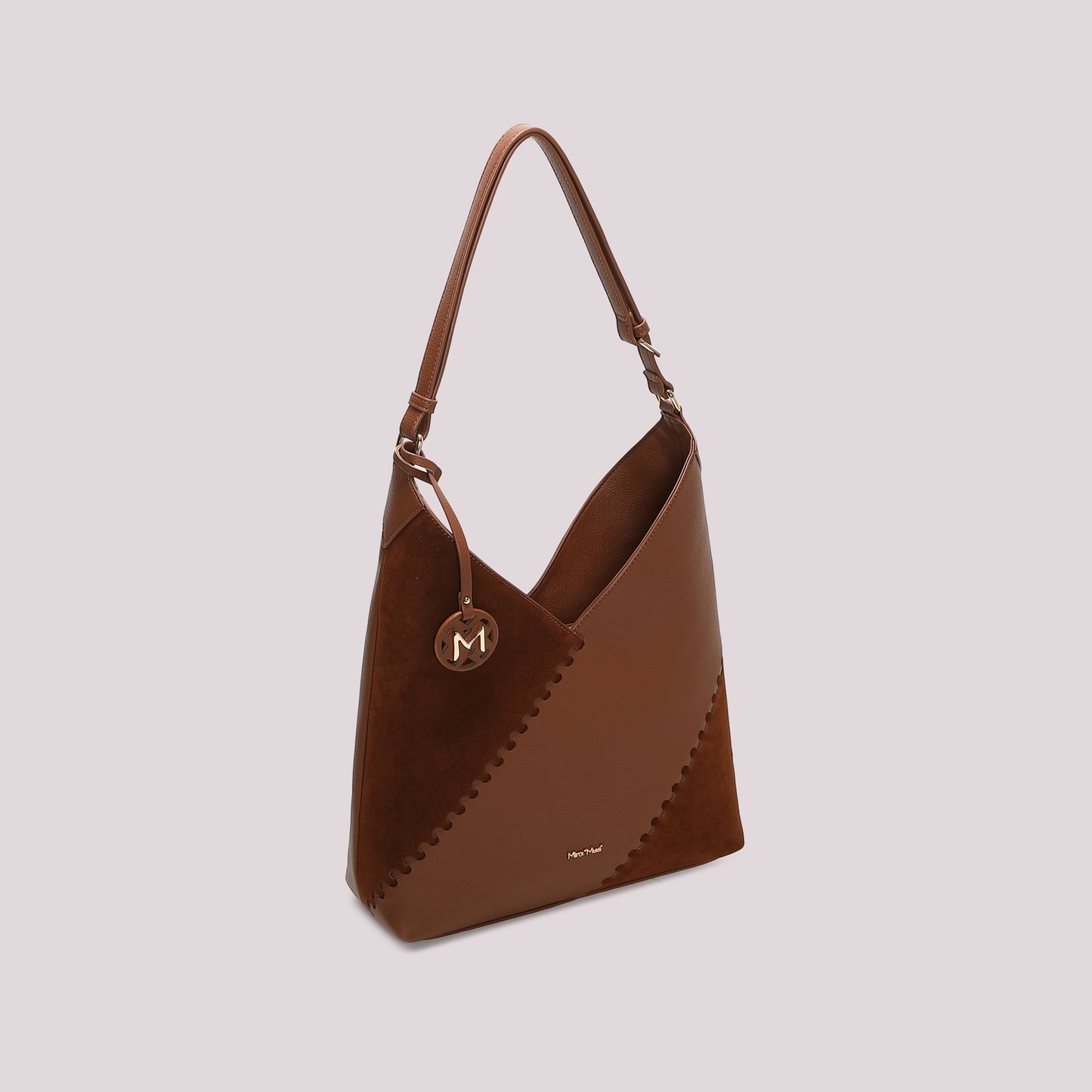BORSA A SPALLA CON PATCH DIAGONALE EFFETTO CAMOSCIO