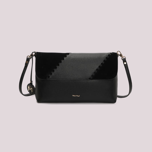 BORSA A BUSTA CON PATCH DIAGONALE EFFETTO CAMOSCIO