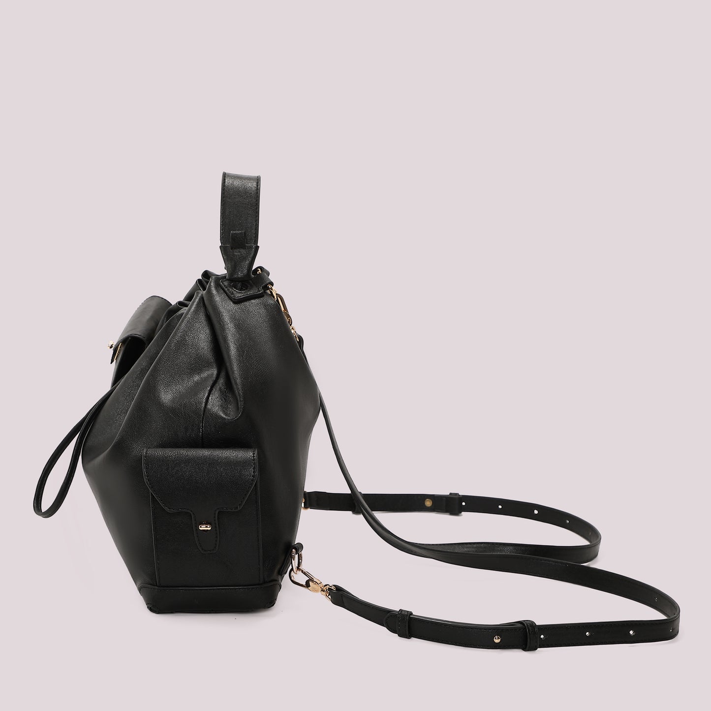 ZAINO CON TASCHE