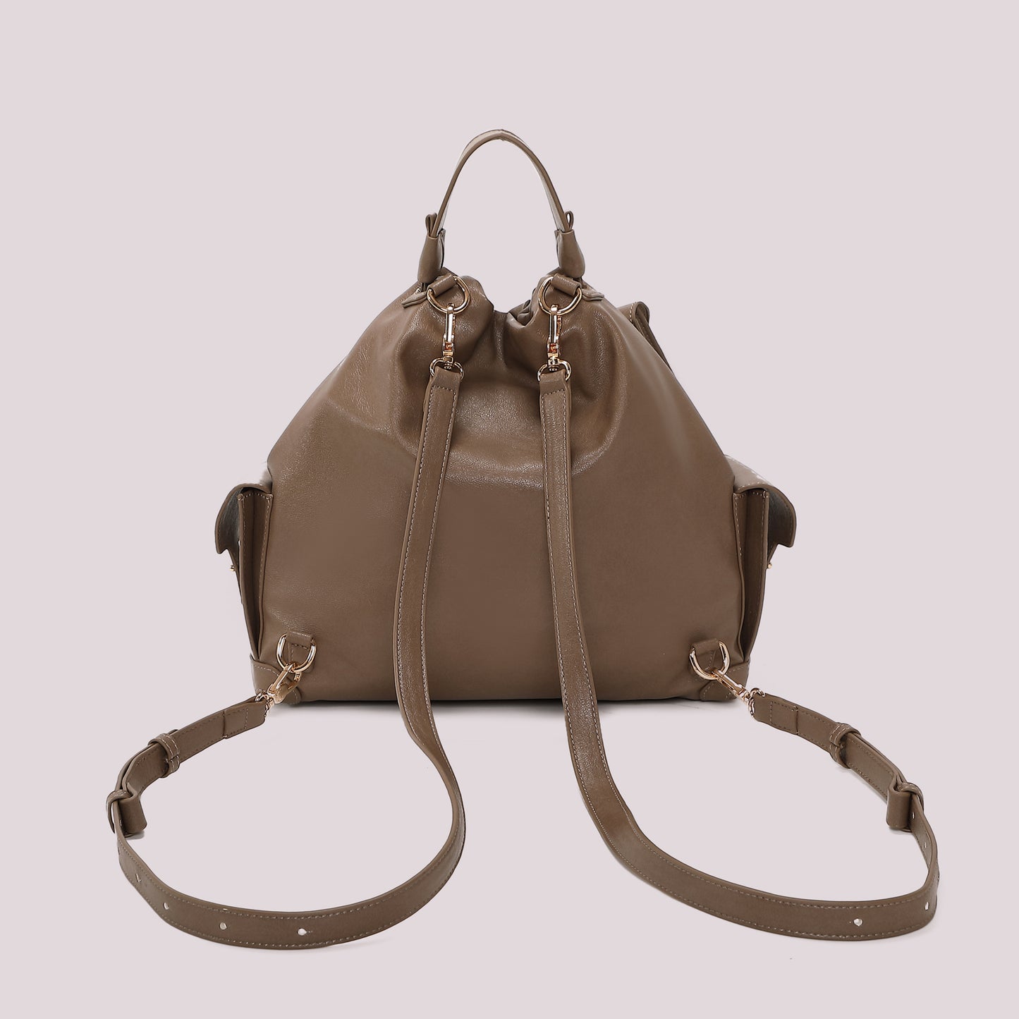ZAINO CON TASCHE
