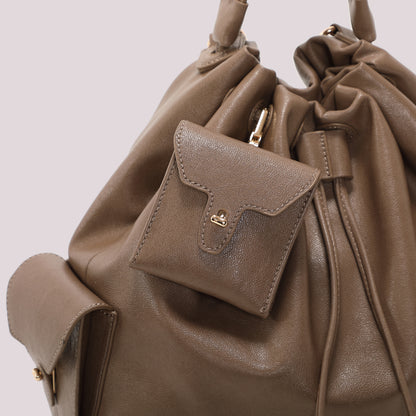 ZAINO CON TASCHE