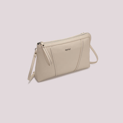 BORSA A BUSTA CON PICCOLE BORCHIE