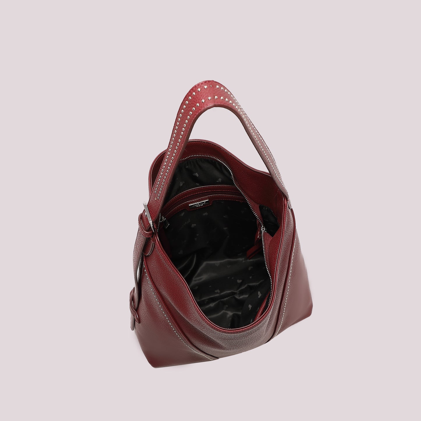 BORSA A SACCA CON PICCOLE BORCHIE