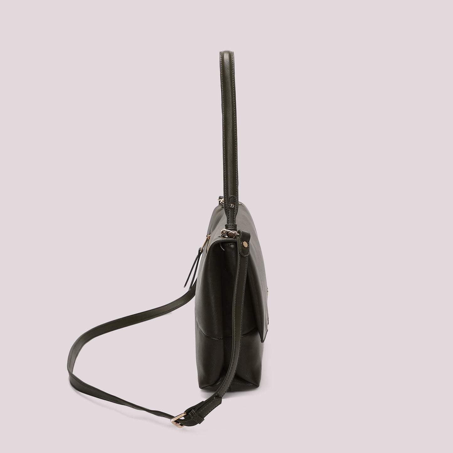 BORSA A SPALLA CON DETTAGLIO DORATO
