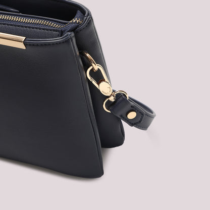BORSA A TRACOLLA CON DETTAGLIO DORATO