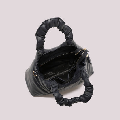 BORSA A SPALLA MORBIDA TRAPUNTATA