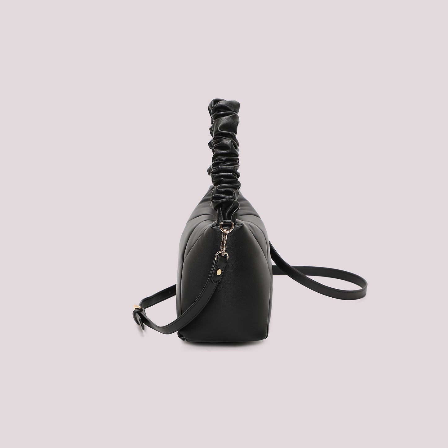 BORSA A BRACCIO MORBIDA TRAPUNTATA