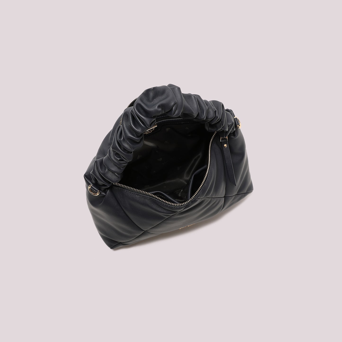 BORSA A BRACCIO MORBIDA TRAPUNTATA