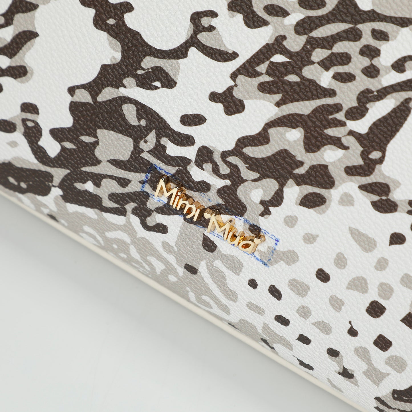 BORSA A MANO CON STAMPA ANIMALIER