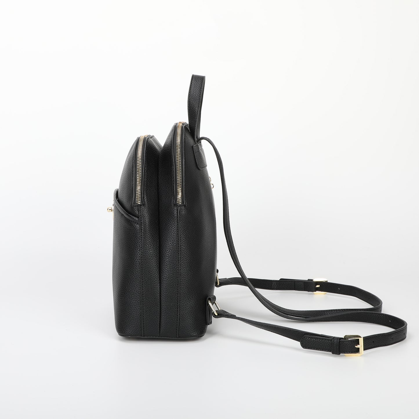 ZAINO CON CHIUSURA VERNICIATA IN TINTA