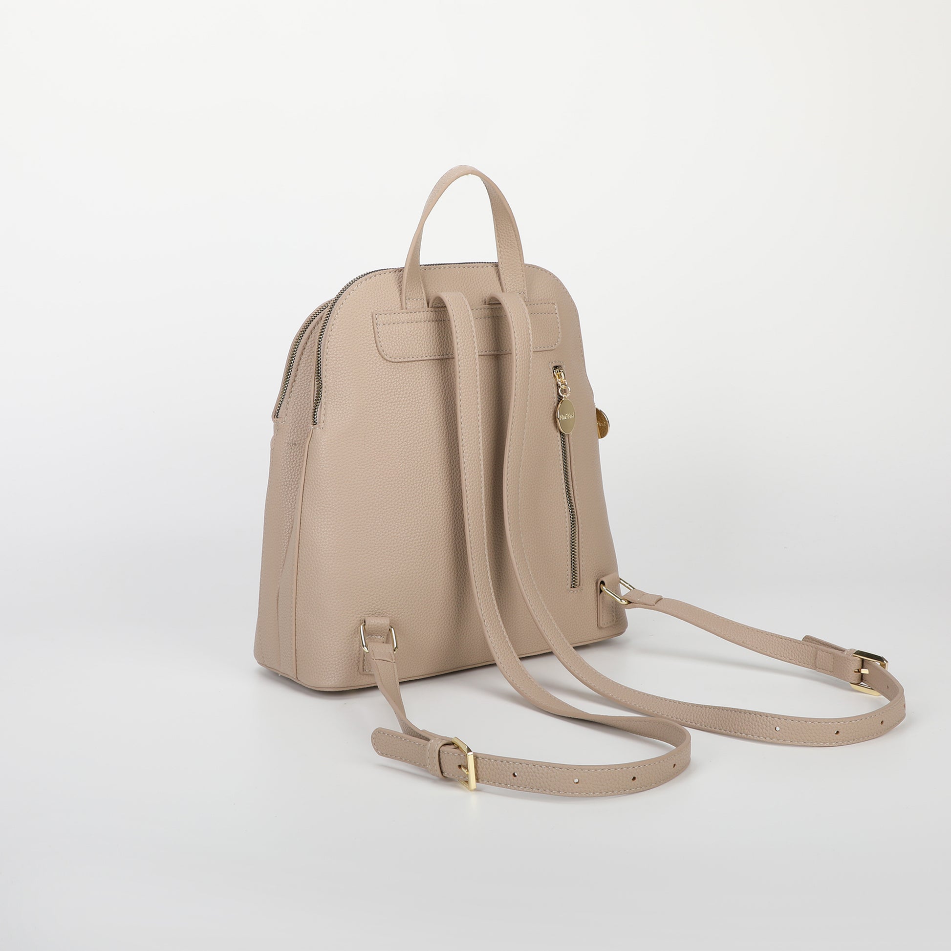 ZAINO CON CHIUSURA VERNICIATA IN TINTA