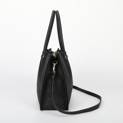 BORSA A SPALLA CON RIFINITURE IN TINTA