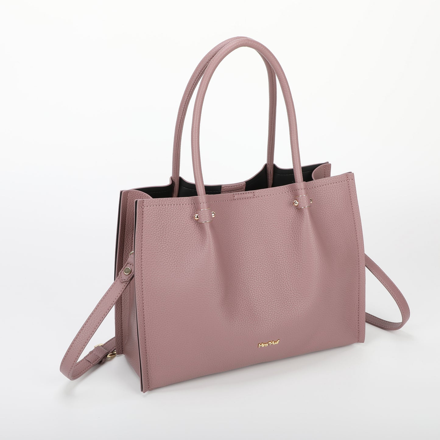 BORSA A SPALLA CON RIFINITURE IN TINTA