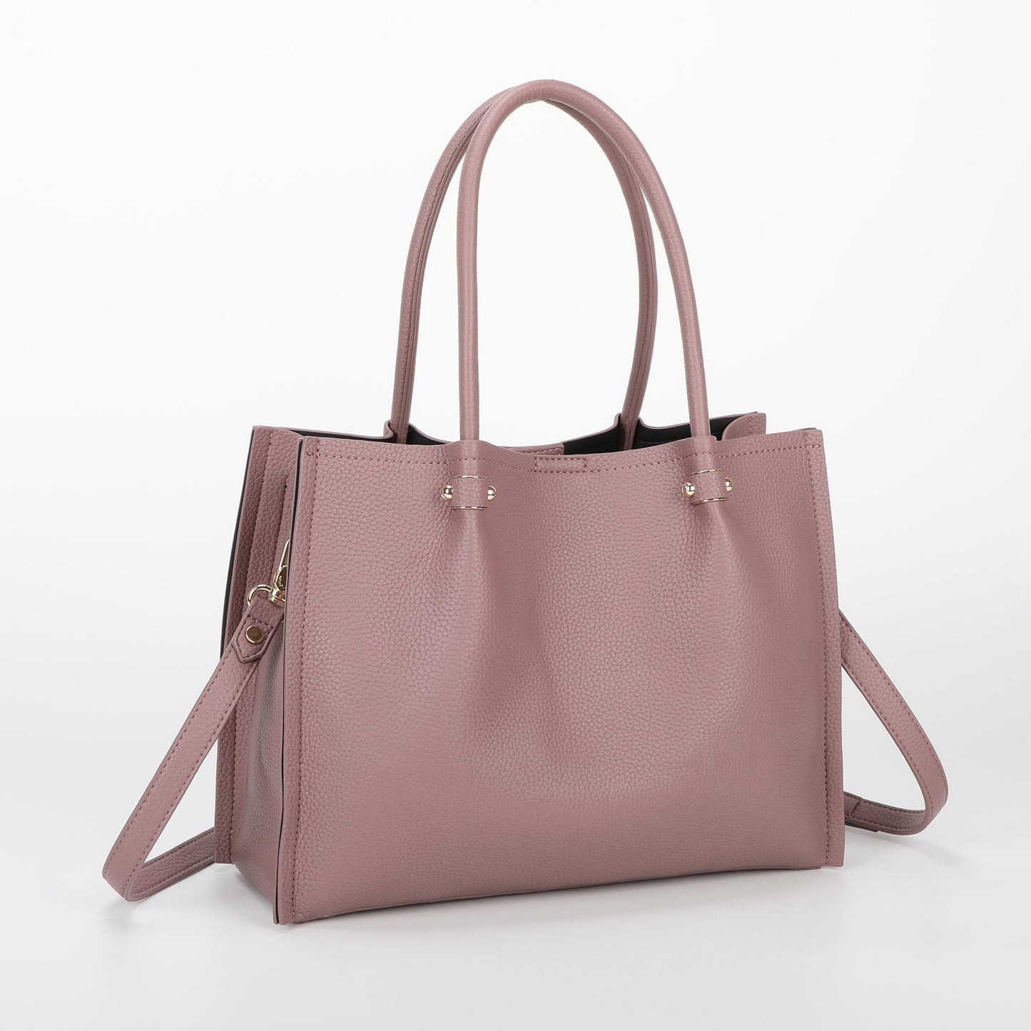 BORSA A SPALLA CON RIFINITURE IN TINTA