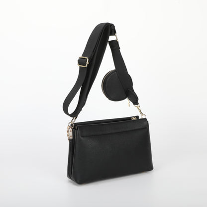 BORSA A TRACOLLA CON DETTAGLIO APPESO