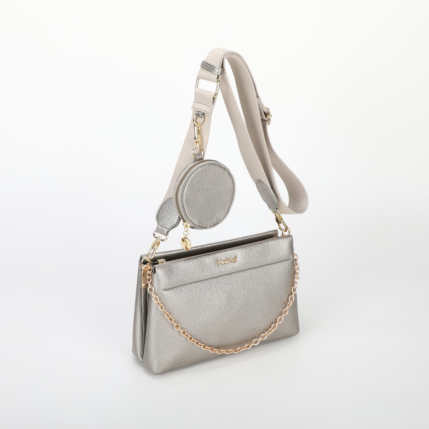 BORSA A TRACOLLA CON DETTAGLIO APPESO
