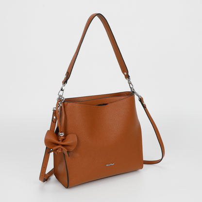 BORSA A SPALLA GRANDE CON BORDI NERI