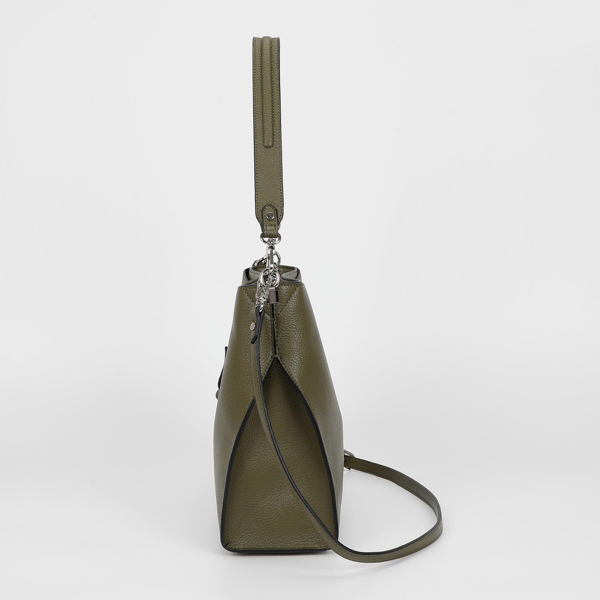 BORSA A SPALLA GRANDE CON BORDI NERI