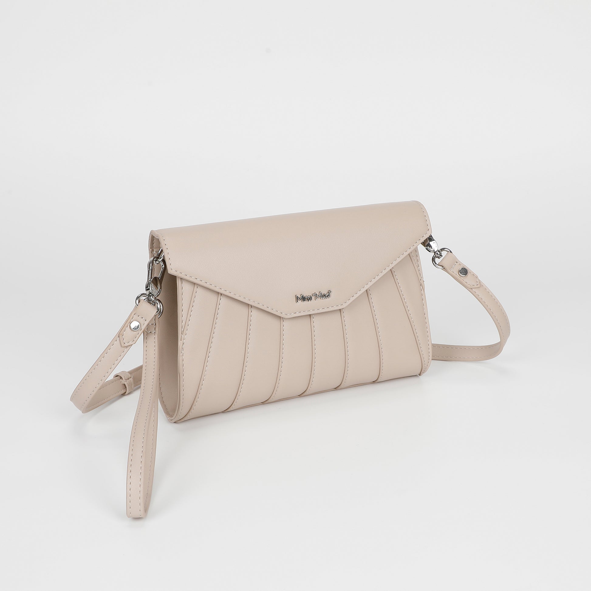 BORSA A TRACOLLA CON EFFETTO VENTAGLIO