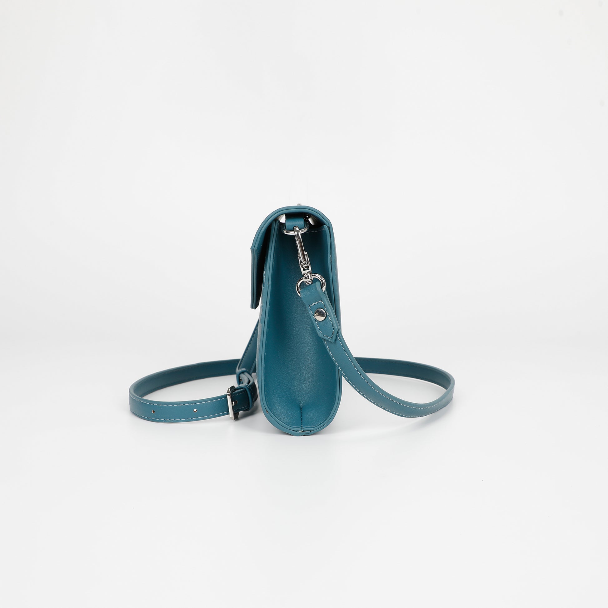 BORSA A TRACOLLA CON EFFETTO VENTAGLIO