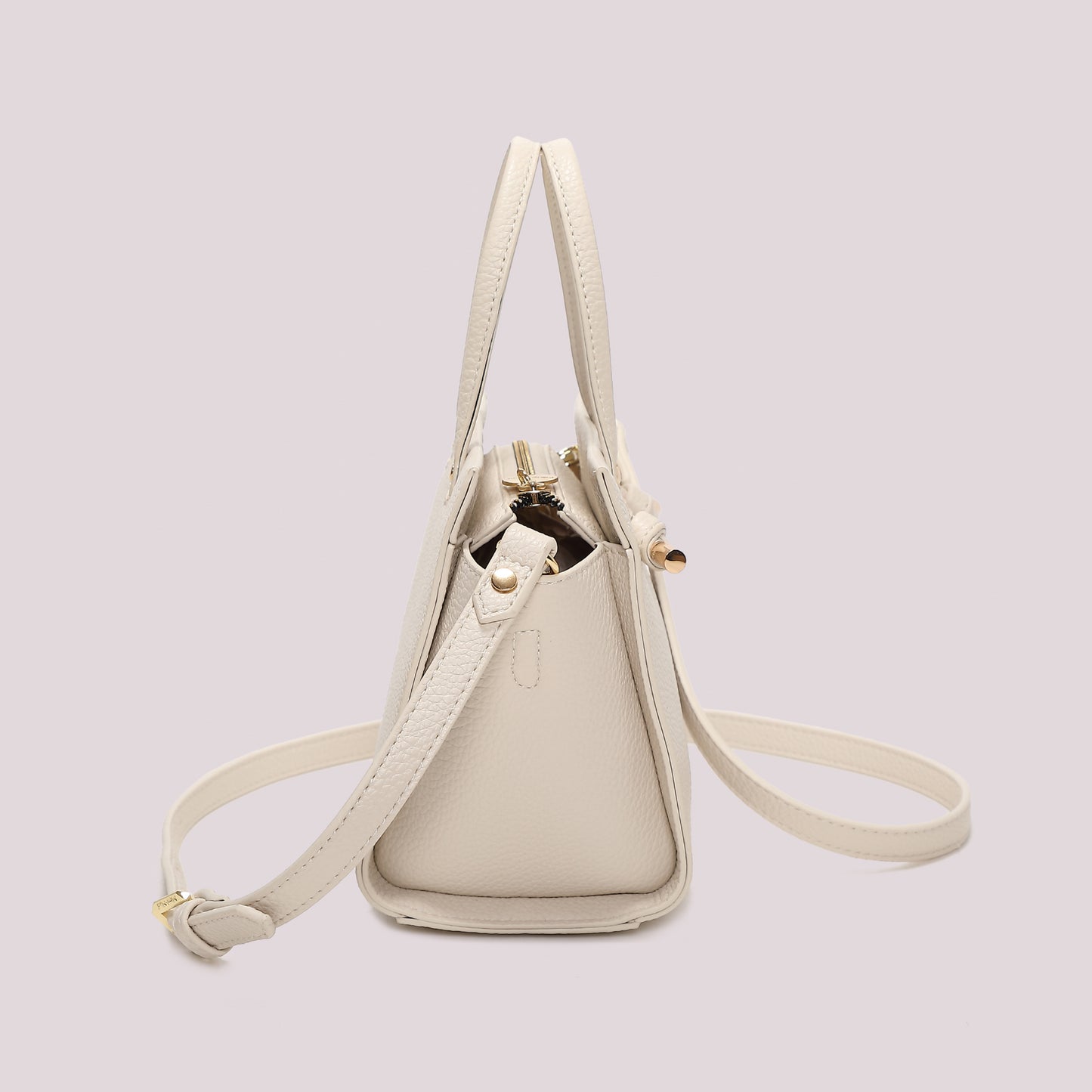 BORSA A MANO PICCOLA CON NODO AI MANICI