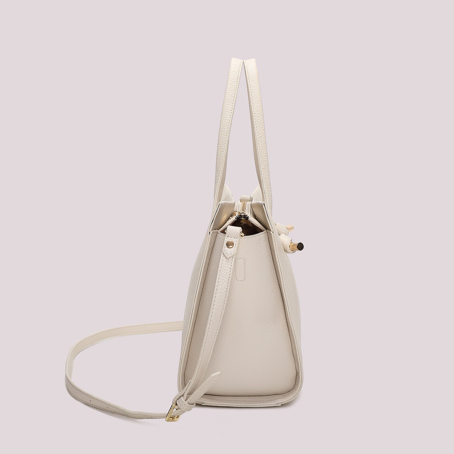 BORSA A MANO GRANDE CON NODO AI MANICI