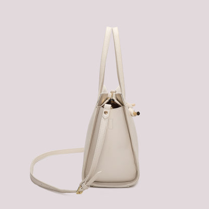 BORSA A MANO GRANDE CON NODO AI MANICI