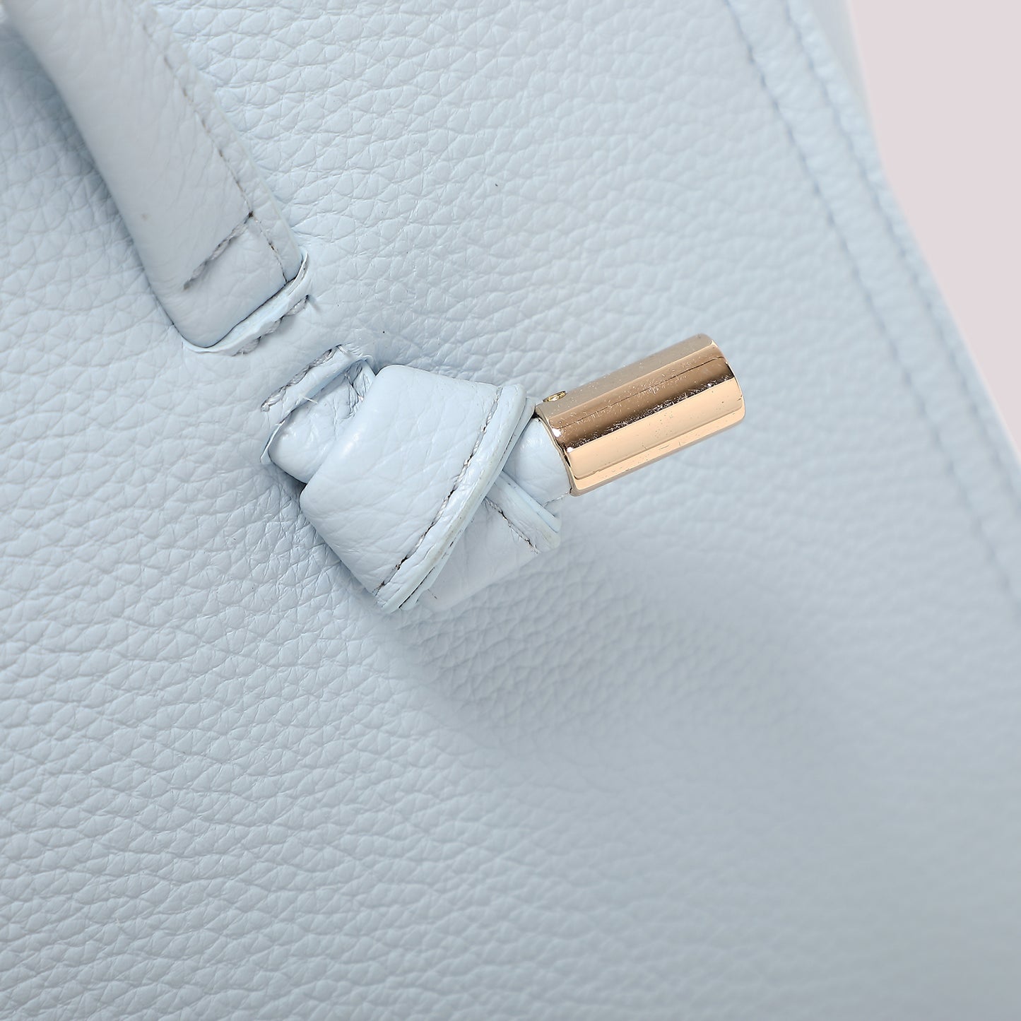 BORSA A MANO GRANDE CON NODO AI MANICI