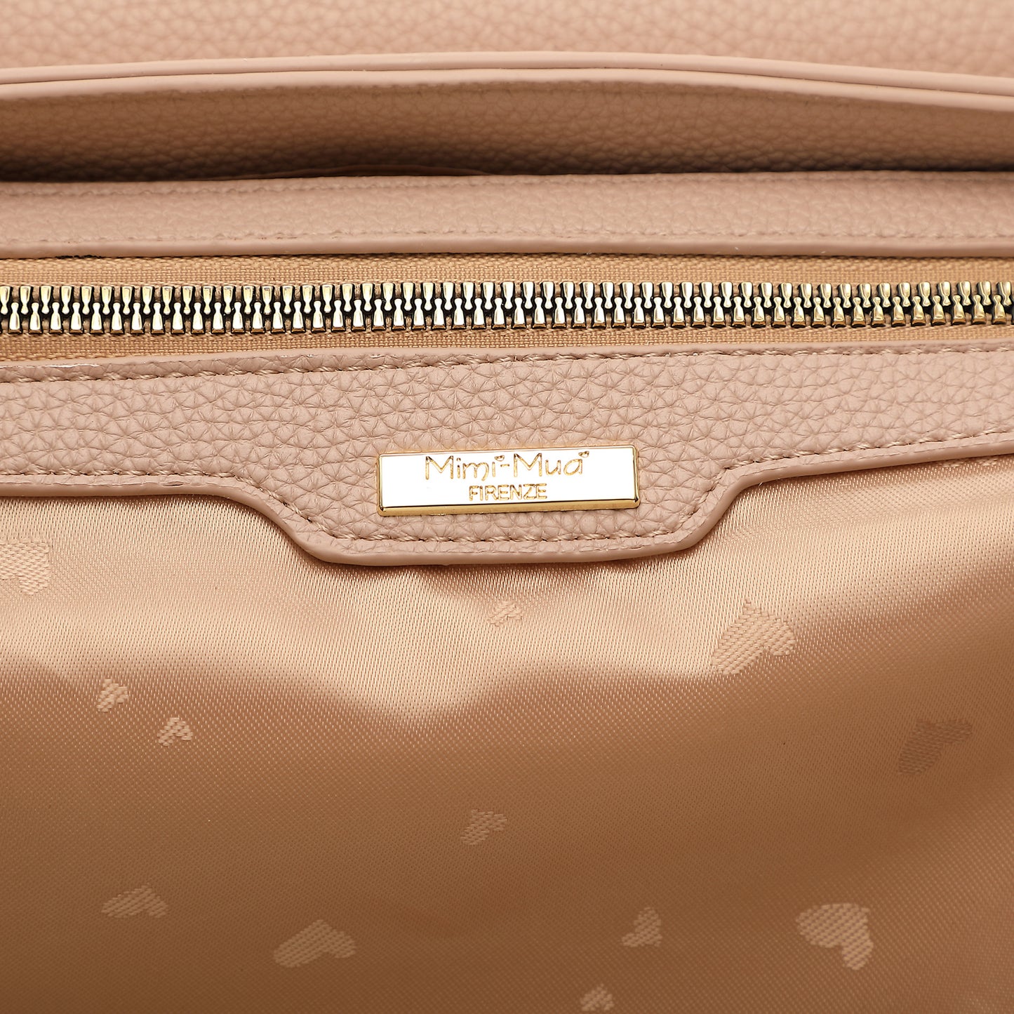 BORSA A MANO CON PATTA