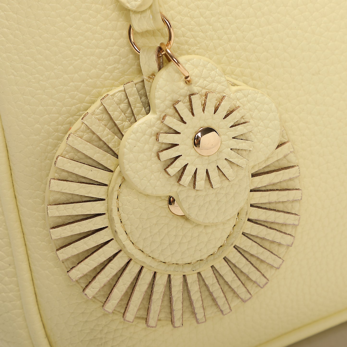 ZAINO PICCOLO CON CHARM A FIORE
