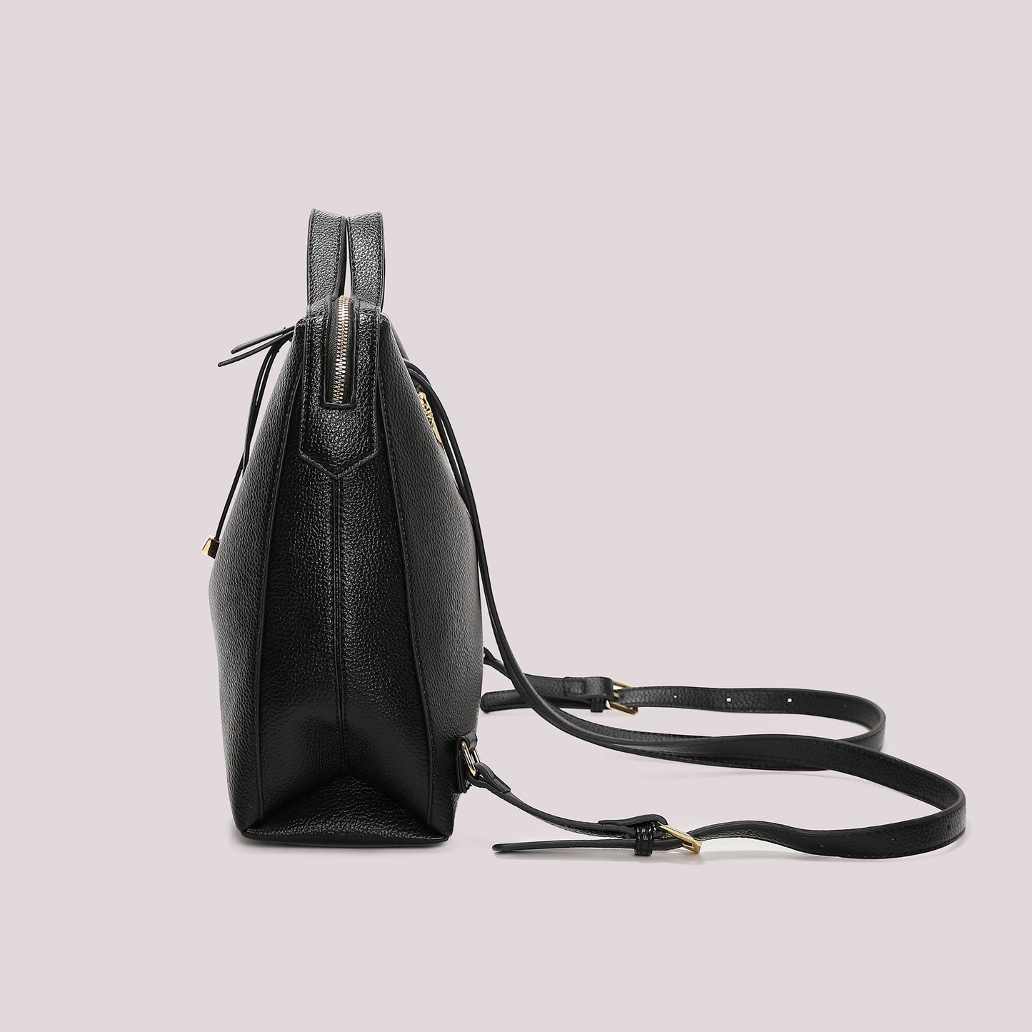 ZAINO CON TIRA ZIP CON DETTAGLIO QUADRATO