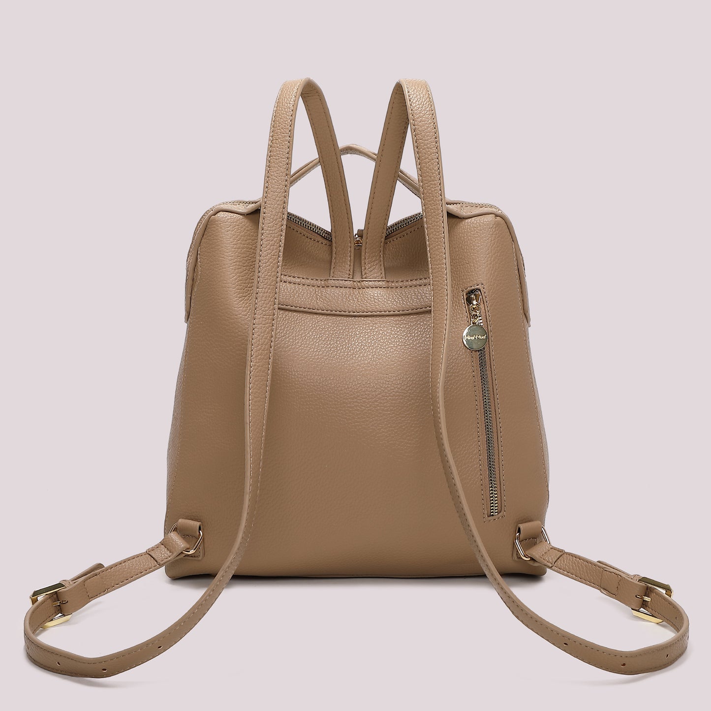 ZAINO CON TIRA ZIP CON DETTAGLIO QUADRATO